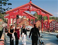 The old bridge in Trondheim. Photo by Johan Berge/Innovation Norway