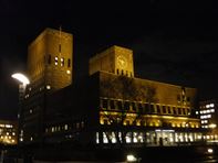 Oslo City Hall by night. Photo Rita de Lange/Fjord Travel Norway